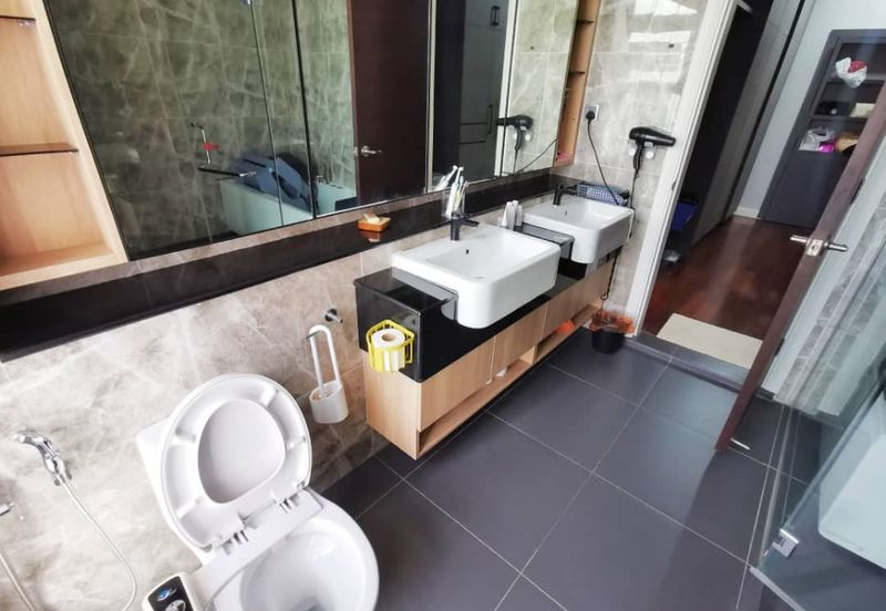 Horizon Hills 3 Storey Semi D For Sale