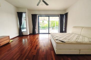 Horizon Hills Golf West Linked Bungalow For Sale