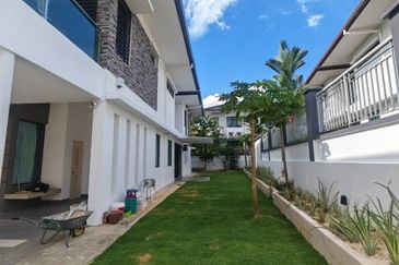 Horizon Hills Golf West Linked Bungalow For Sale