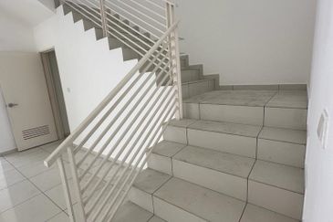 Horizon Hills Valley West House For Sale