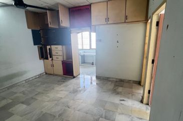 Flat Bandar Selesa Jaya