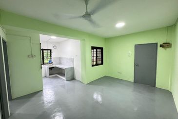 Pangsapuri Merak Kangkar Pulai