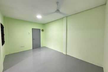 Pangsapuri Merak Kangkar Pulai