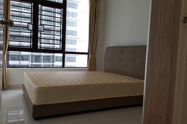 D'Summit Residences @ Kempas Utama