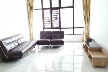 D'Summit Residences @ Kempas Utama