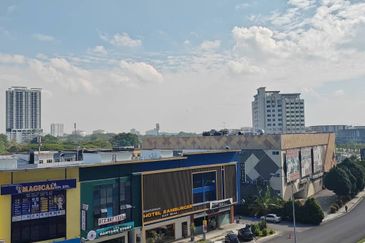 Sky Trees @ Bukit Indah