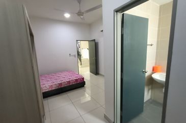 Horizon Hills Canal Garden House For Sale