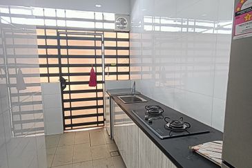 Horizon Hills Canal Garden House For Sale