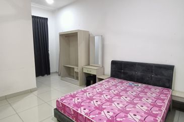 Horizon Hills Canal Garden House For Sale