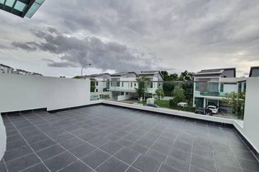 Sunway Lenang Heights