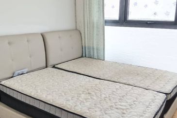 Baypoint @ Country Garden Danga Bay