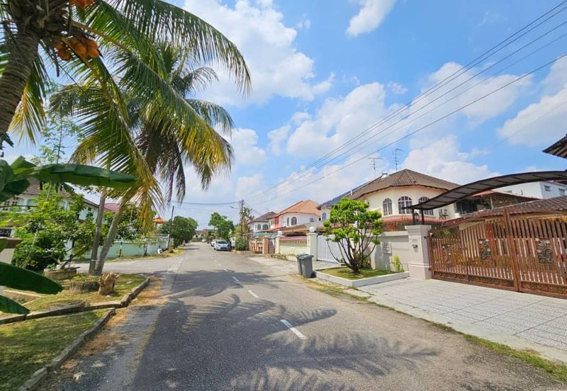 Taman Ungku Tun Aminah