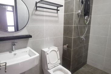 Twin Tower Residence