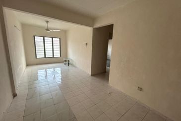 Rumah Pangsa Permas Jaya