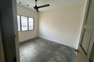 Rumah Pangsa Permas Jaya