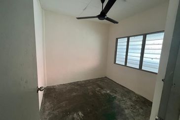 Rumah Pangsa Permas Jaya