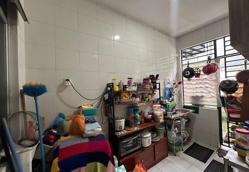 Oleander @ Kempas Utama