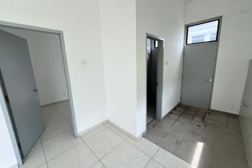 Austin Residence @Taman Mount Austin