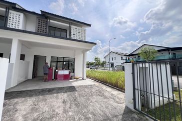 Austin Residence @Taman Mount Austin