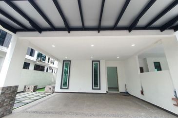 Austin Residence @Taman Mount Austin