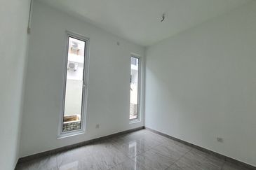 Austin Residence @Taman Mount Austin