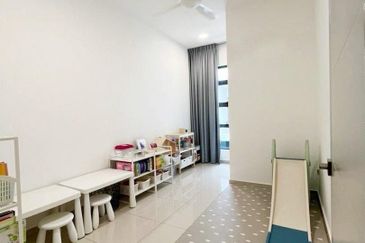 Horizon Hills Woodland House For Sale