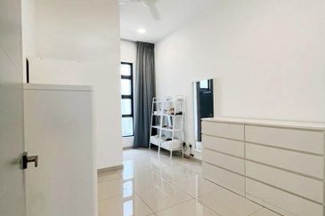 Horizon Hills Woodland House For Sale