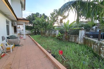 Taman Nusa Bestari 2