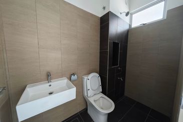 Iconia Garden Residence @ Taman Impian Emas