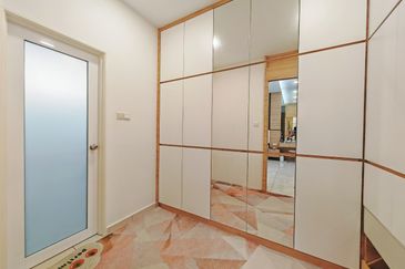 Oleander @ Kempas Utama