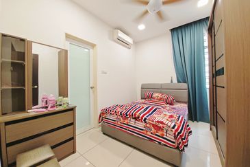 Oleander @ Kempas Utama