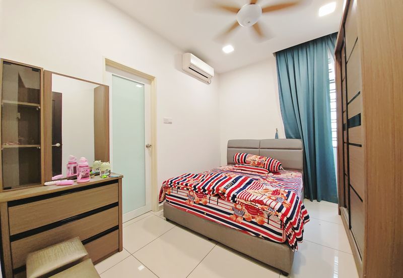 Oleander @ Kempas Utama