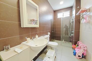 Oleander @ Kempas Utama