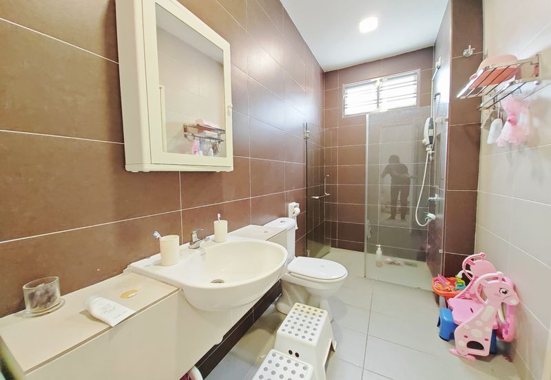 Oleander @ Kempas Utama