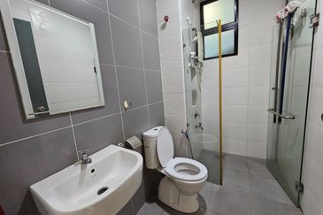 The Platino Serviced Apartment