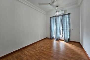 The Platino Serviced Apartment