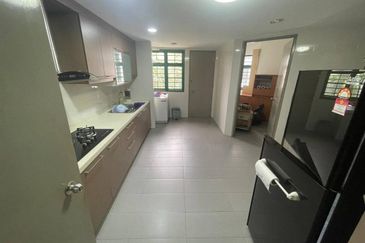 The Straits View, Bandar Baru Permas Jaya