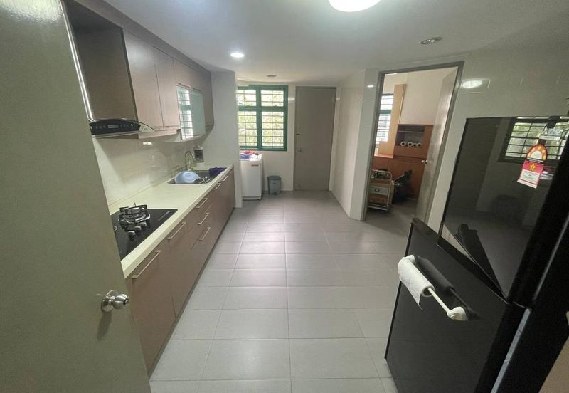 The Straits View, Bandar Baru Permas Jaya