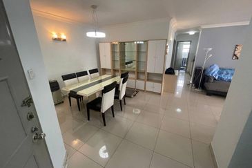 The Straits View, Bandar Baru Permas Jaya