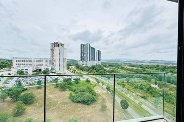 Grand Medini