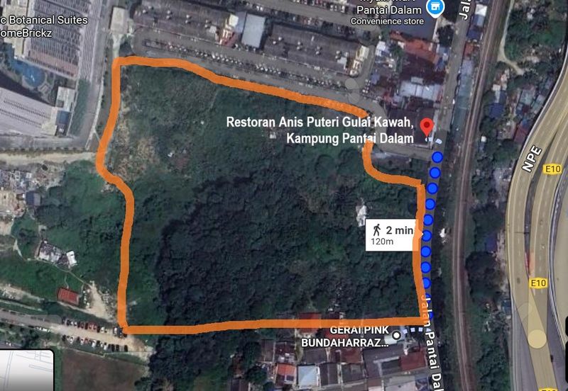 Pantai Dalam Kampung Kerinchi