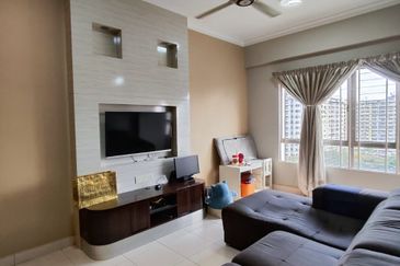 1 Petaling Residences and Commerz