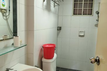 1 Petaling Residences and Commerz