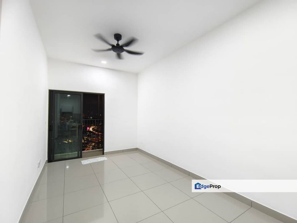 M Oscar 2 bedrooms high floor  for sale:, Kuala Lumpur, Bandar Baru Sri Petaling