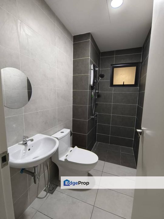 M Oscar 2 bedrooms high floor  for sale:, Kuala Lumpur, Bandar Baru Sri Petaling