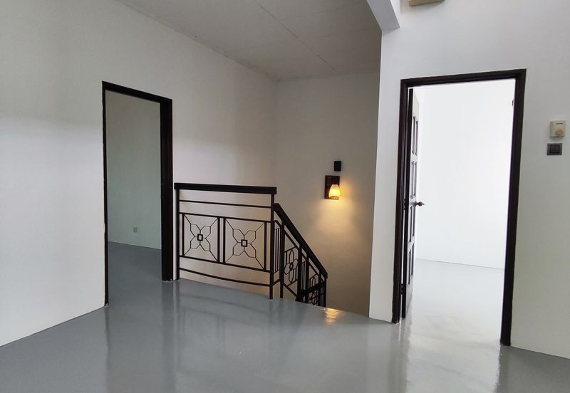 Putra Heights nice 2 storey house for Rent: