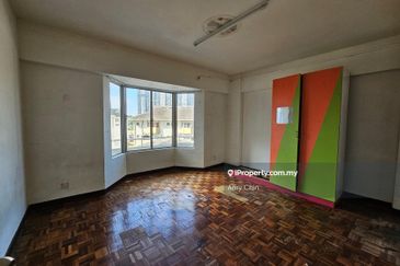 Sri Lata (Waterfall Tarrace)