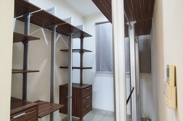 TRiGON Luxury Residences