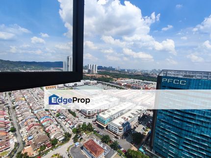 Trigon Luxury Condo @ Setiawalk for SALE:, Selangor, Puchong