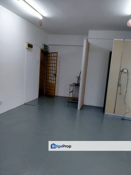 Cheras Business Centre office with 1 car park for sale, Kuala Lumpur, Cheras